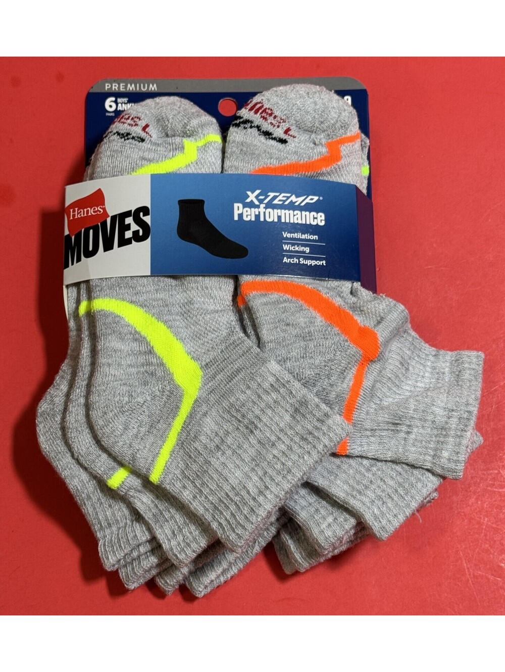 Hanes Performance X-Temp 6-Pair Gray Crew Socks Boys Large 3-9